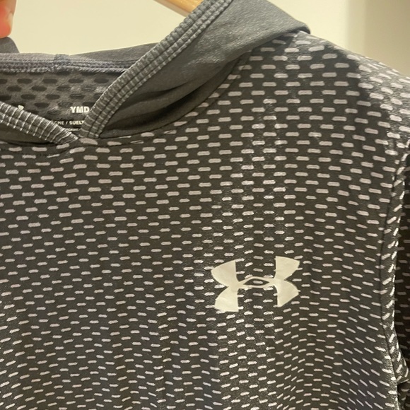 UnderArmour lightweight hoodie youth - Picture 4 of 4